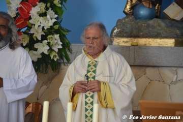 Misa y procesión religiosa en Cazadores  (Foto Francisco Javier Santana)
